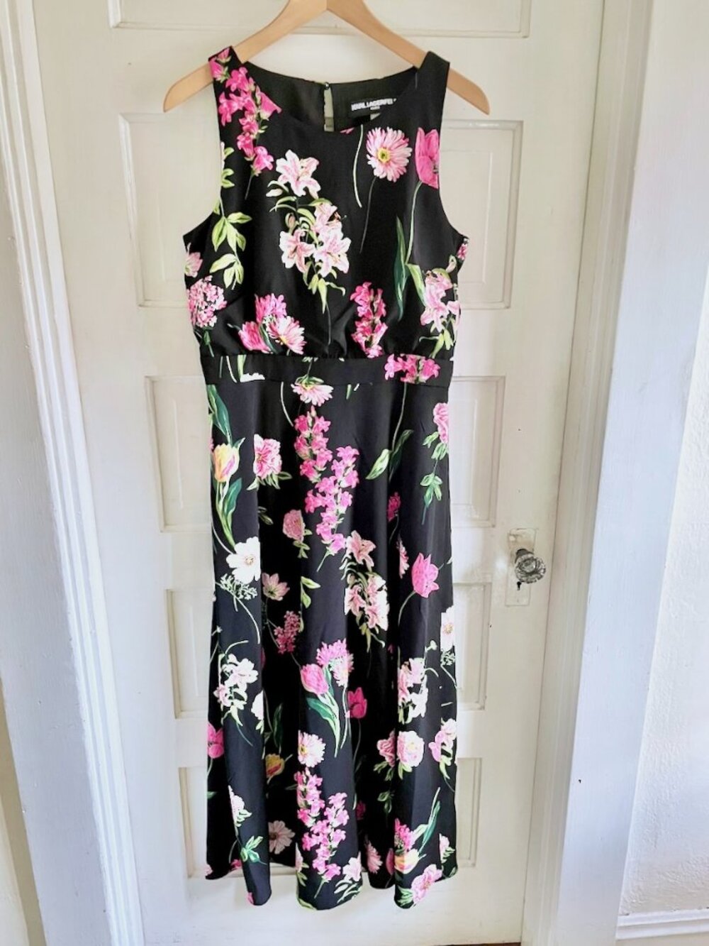 Karl Lagerfeld Black & Pink Floral A-Line Maxi Dress 8
